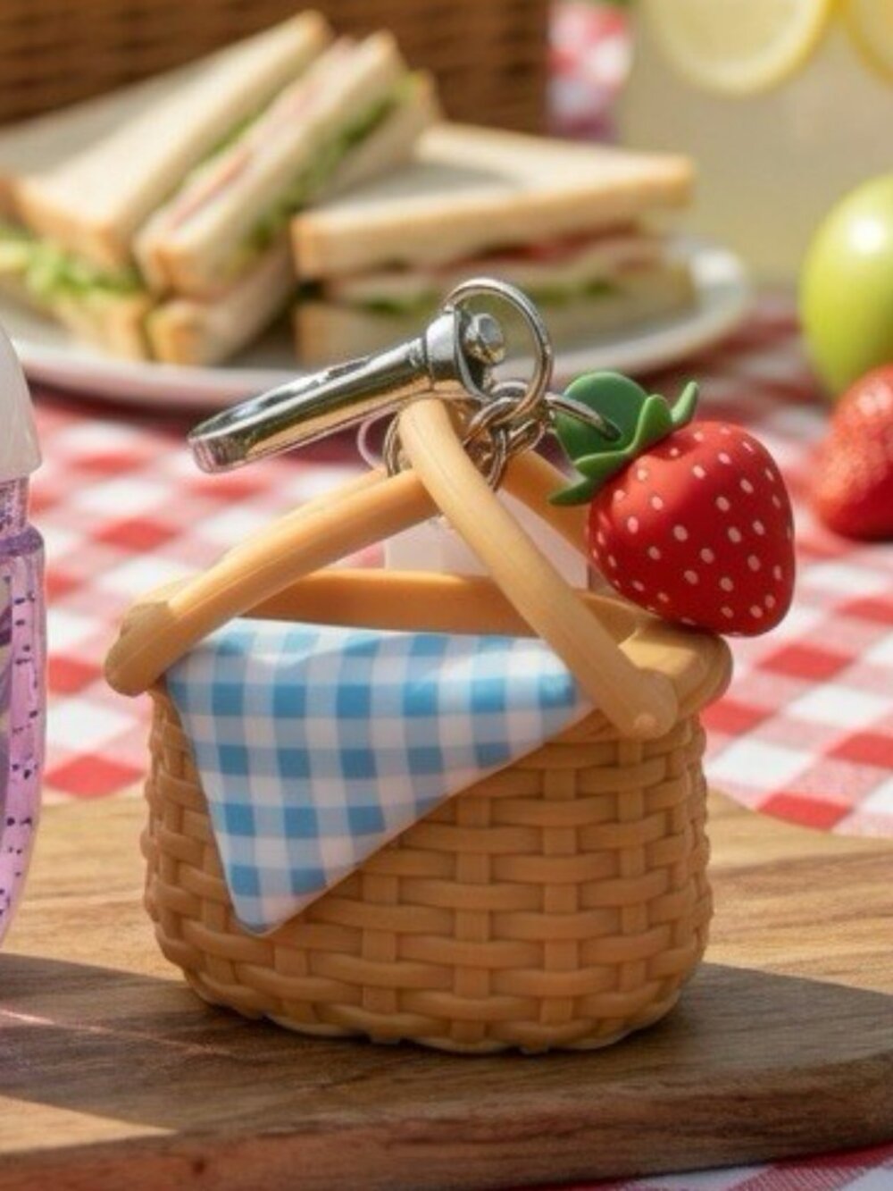 Bath & Body Works Mother's Day Picnic Basket Pocketbac Sanitized Holder